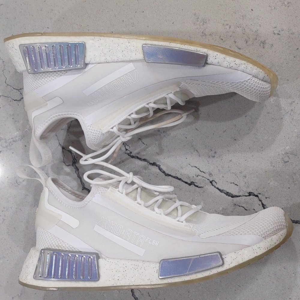 Adidas NMD R1 Spectoo Sneakers in White Iridescent Glitter